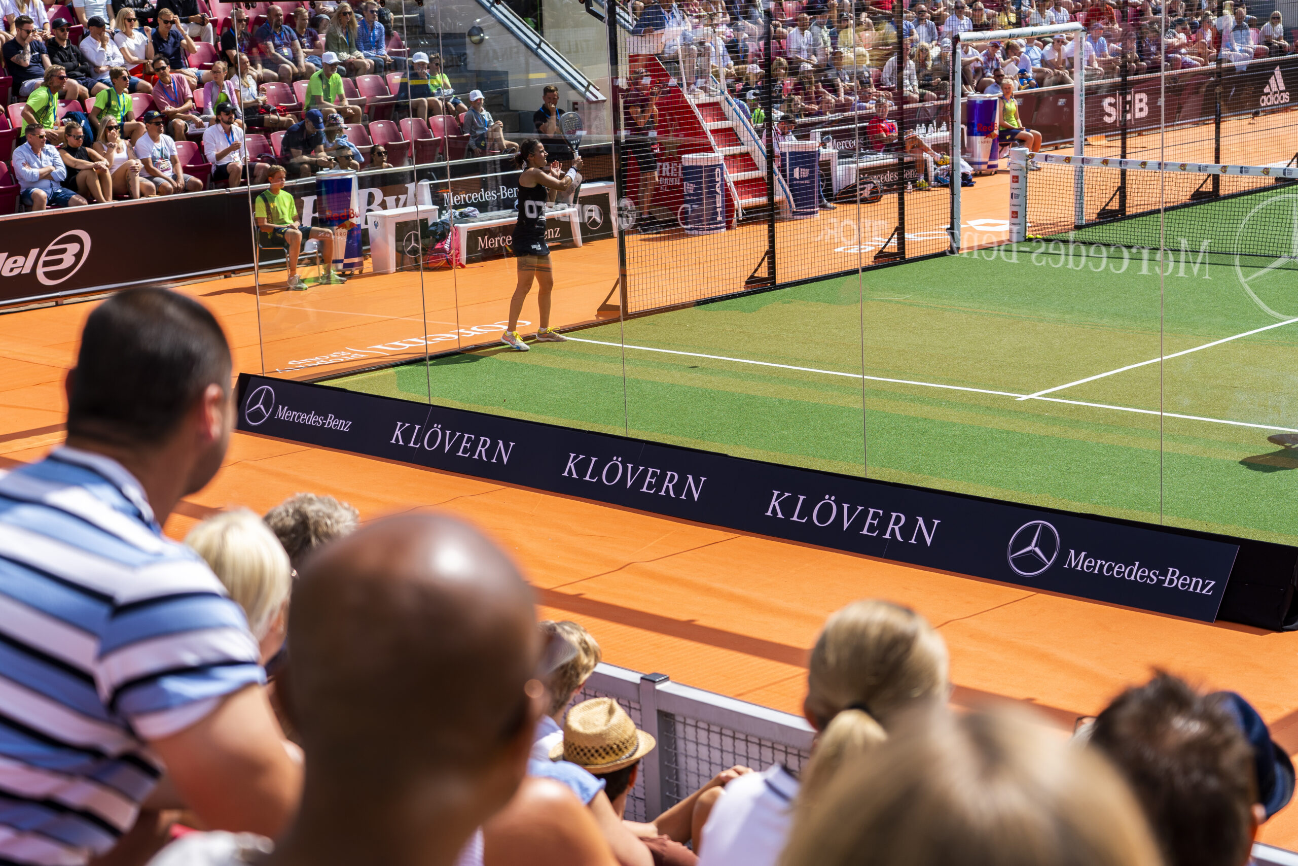 KBMEDIA var helhetsleverantör till all arenareklam
